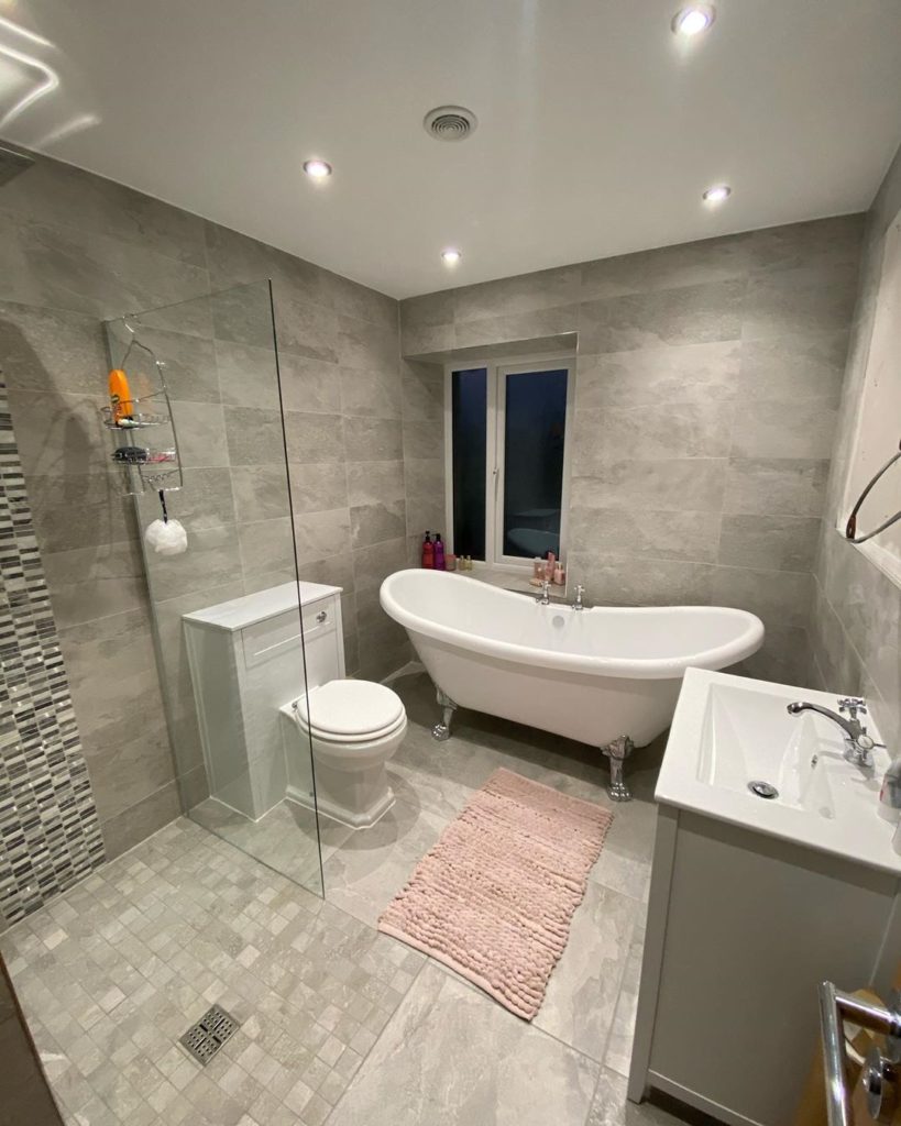 grey bathroom idea with different grey stone textures