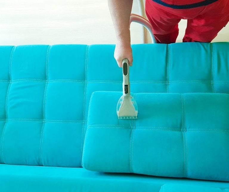 5 Top Ways to Deodorize Every Kind of Sofa in 2022 SwankyDen