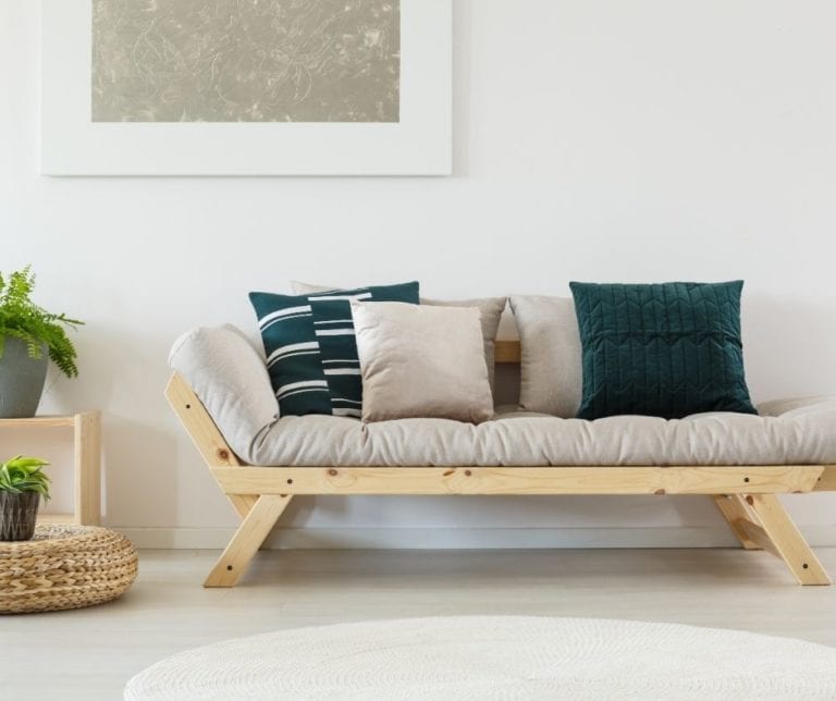 12 Fabulous Rug Colors For a Red Couch in 2022 SwankyDen