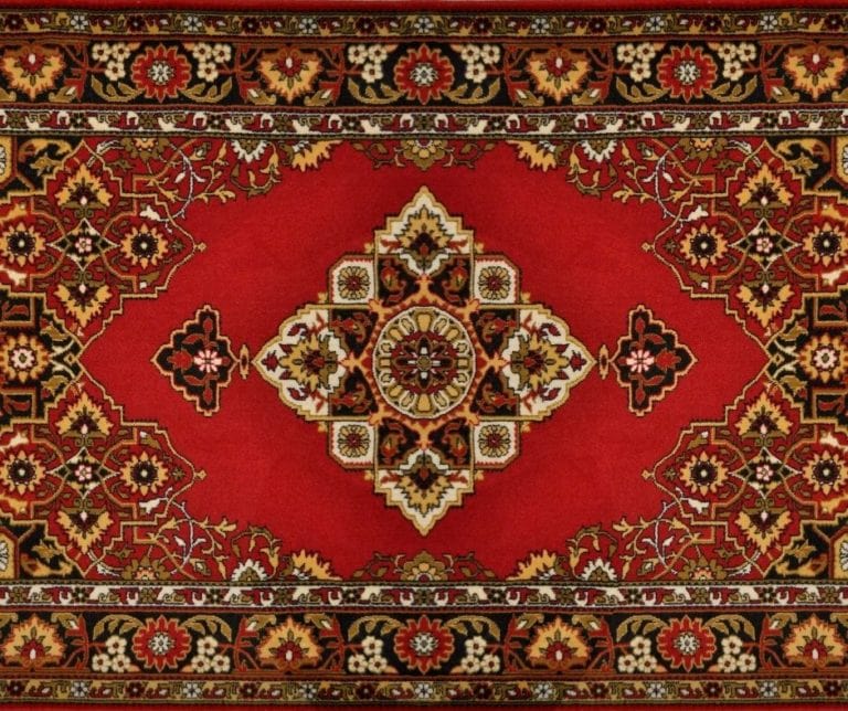 12 Fabulous Rug Colors For a Red Couch in 2022 SwankyDen