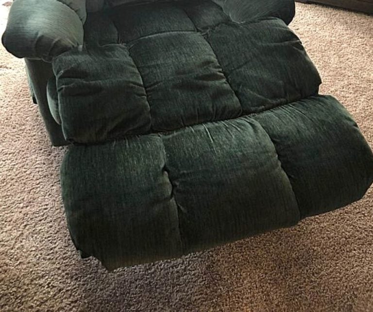 8 Easy Ways to FIX a Recliner Footrest so it Works in 2022 SwankyDen