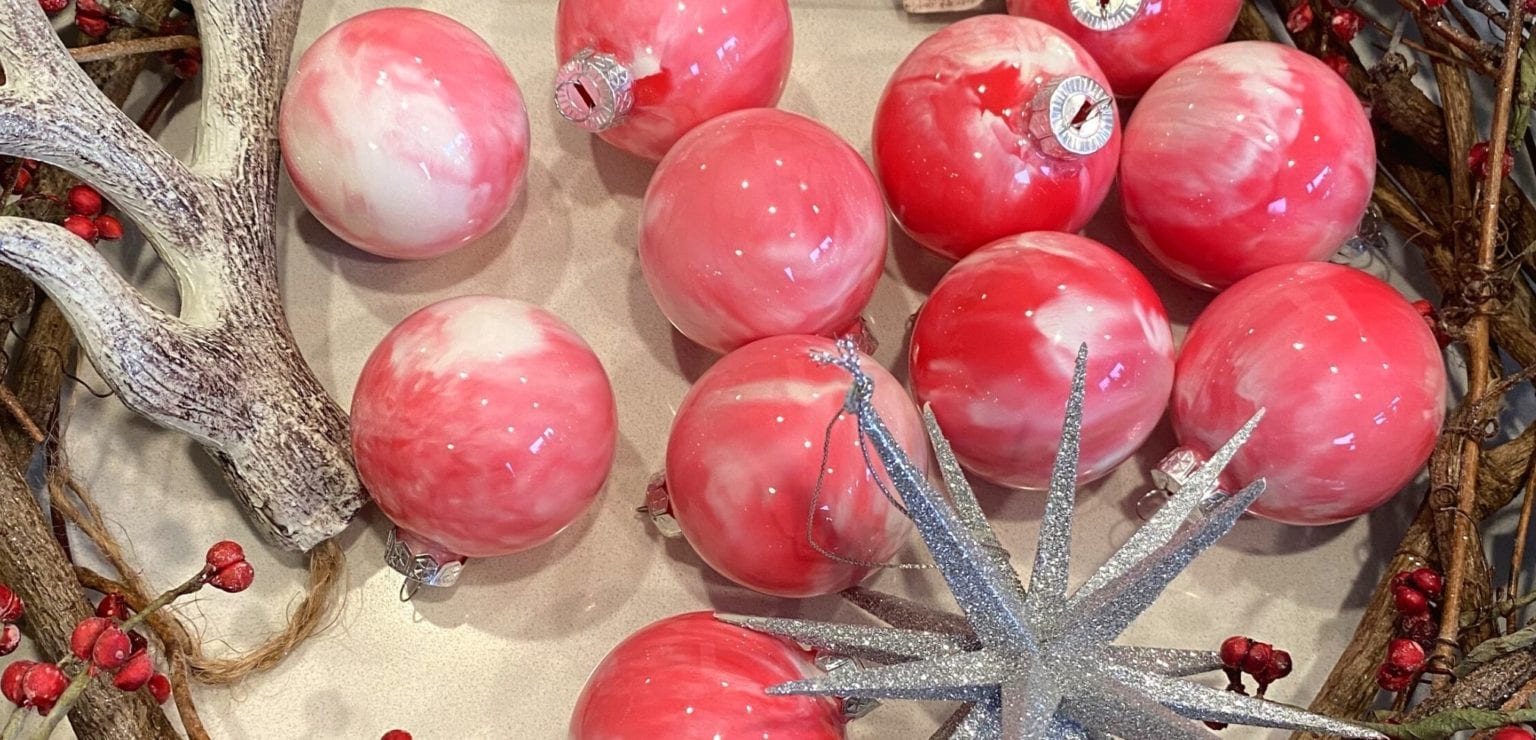 Easy DIY Marble Christmas Ornaments That Are Super Cheap to Make