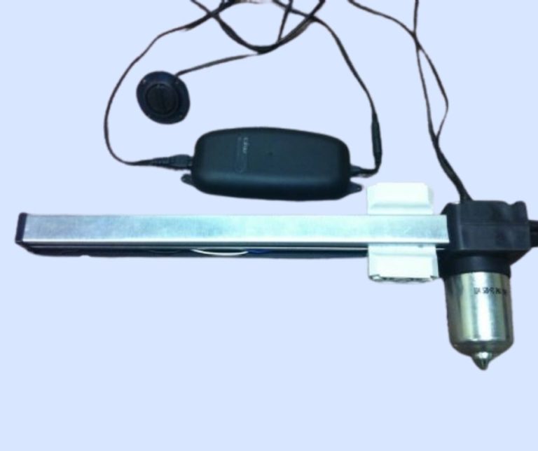 The Pros & Cons of a Power Recliner