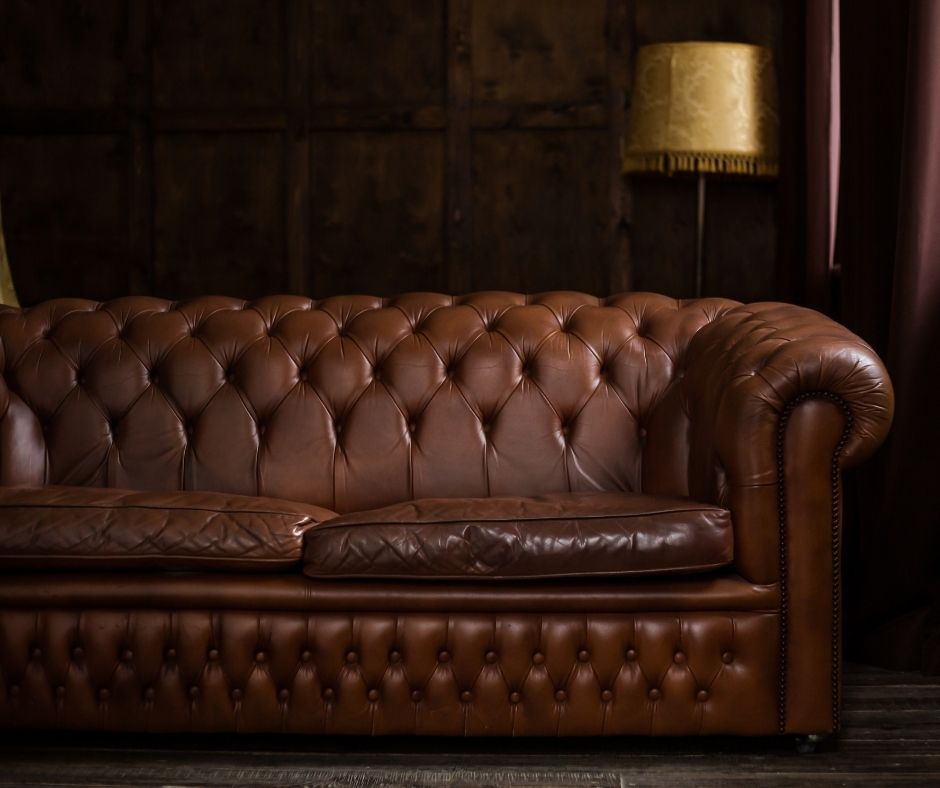 chesterfield style of sofa