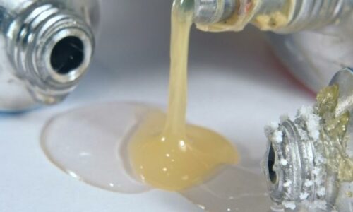 5 Best Glues for Fabric to Plastic