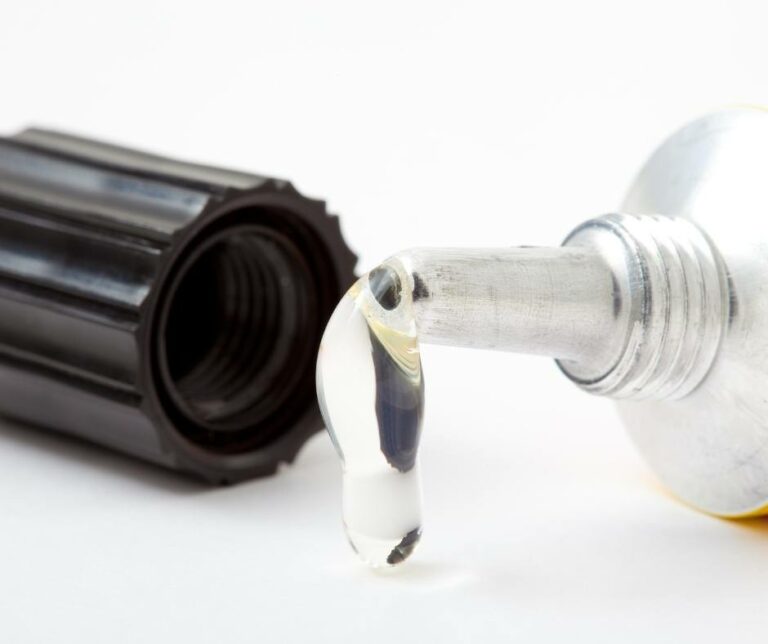 5 Best Glues for Foam in 2022