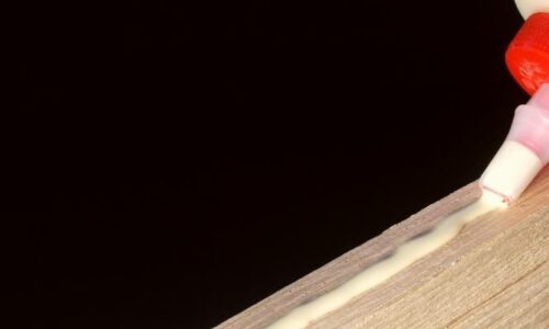 Best Glue for Fabric to Wood