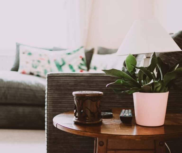 Should End Tables Be Higher or Lower Than Couches?