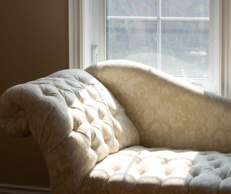 Difference Fainting Couch Chaise Lounge