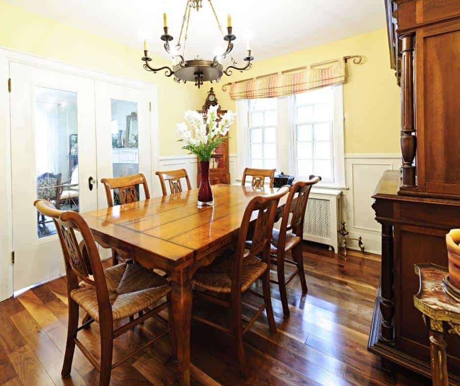 cherry dining room with some beautiful furnitures