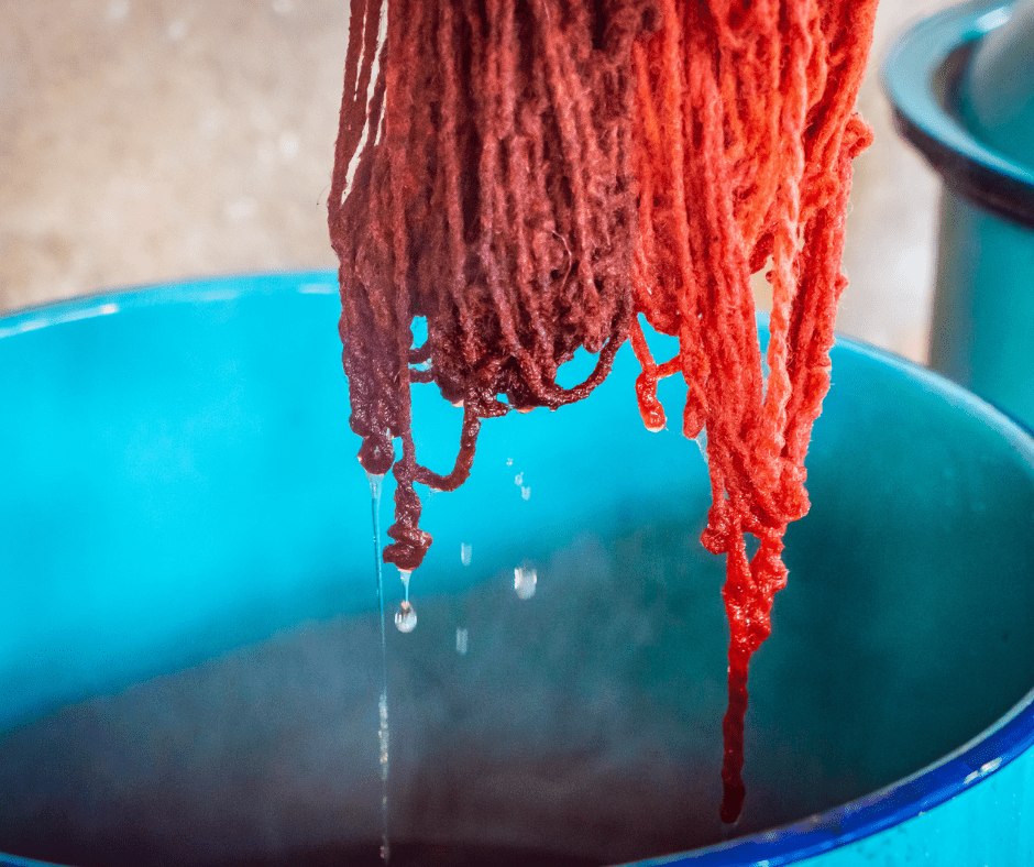 Dying threads for zapotec rug