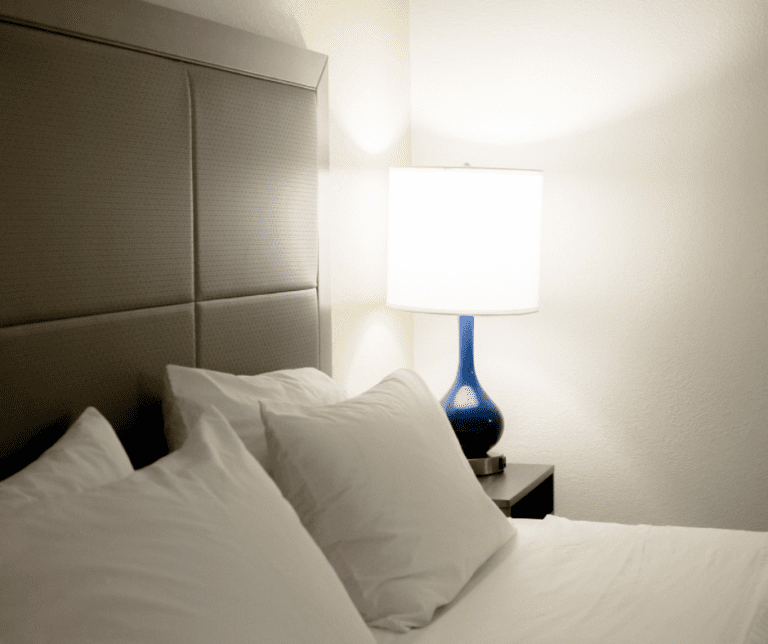 How Tall Should Bedroom Lamps Be Near a Headboard?