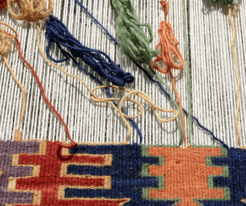 Weaving a zapotec rug