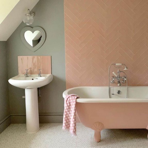 Pink and Green Farmhouse country style bathroom