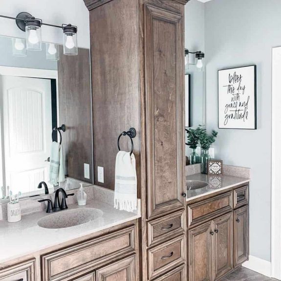 modern farmhouse bathroom cabinet and vanity